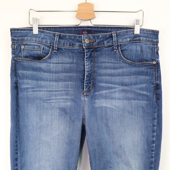 NYDJ Relaxed Boyfriend Jean Cuffed Ankle Crop Shaping Stretch Denim Mid Blue 16W - Picture 4 of 5